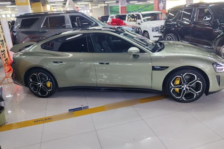 Used Xiaomi Auto SU7 2024 Rear-Drive Ultra-Long Range Advanced Pro-Level Intelligent Driving Version Rear Right 45 Deg