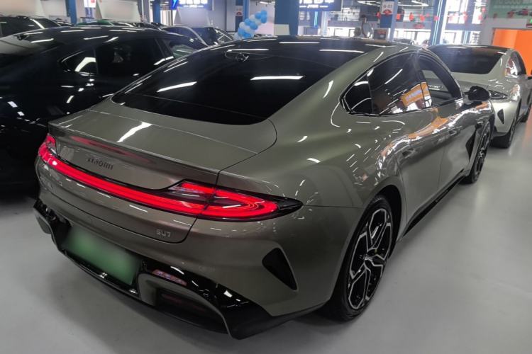 Used Xiaomi Auto SU7 2024 Rear-Drive Ultra-Long Range Advanced Pro-Level Intelligent Driving Version Rear Right 45 Deg