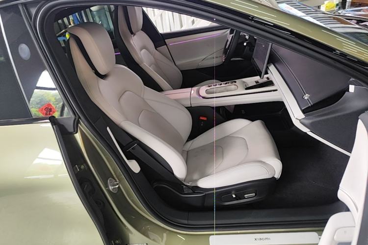 Used Xiaomi Auto SU7 2024 Four-Wheel Drive Ultra-Long Range Advanced Intelligent Driving Max Edition Right Front Seat