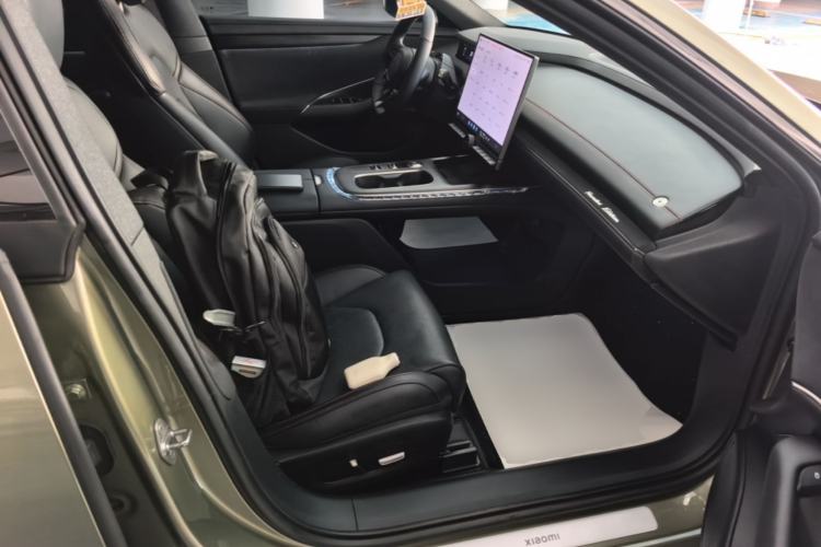 Used Xiaomi Auto SU7 2024 Rear-Drive Standard Founder Edition Right Front Seat