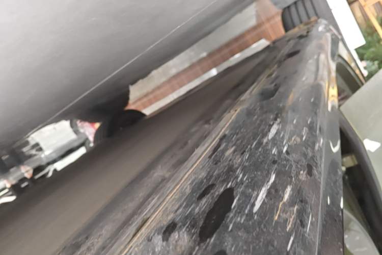 Used Xiaomi Auto SU7 2024 Rear-Drive Long-Range Intelligent Driving Version Right Side Sill