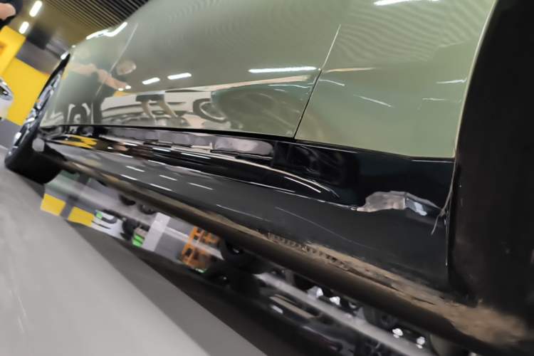Used Xiaomi Auto SU7 2024 Rear-Drive Long-Range Intelligent Driving Version Right Side Sill