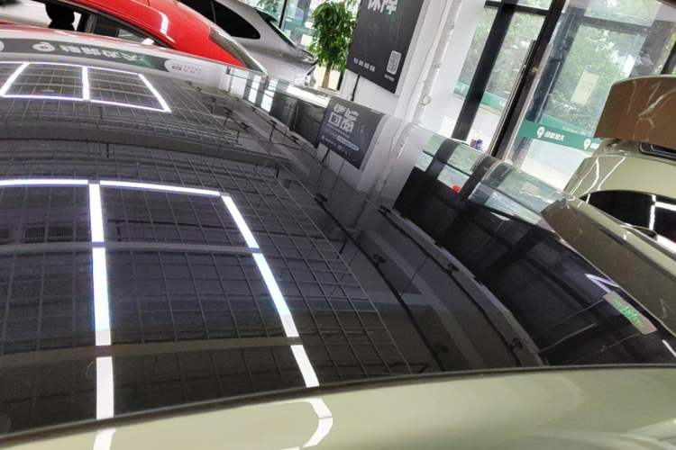 Used Xiaomi Auto SU7 2024 Four-Wheel Drive Ultra-Long Range Advanced Intelligent Driving Max Edition Roof