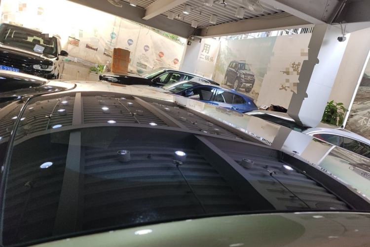 Used Xiaomi Auto SU7 2024 Four-Wheel Drive Ultra-Long Range Advanced Intelligent Driving Max Edition Roof