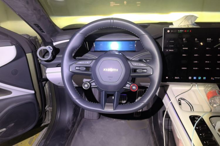 Used Xiaomi Auto SU7 2024 Four-Wheel Drive Ultra-Long Range Advanced Intelligent Driving Max Edition Steering Wheel