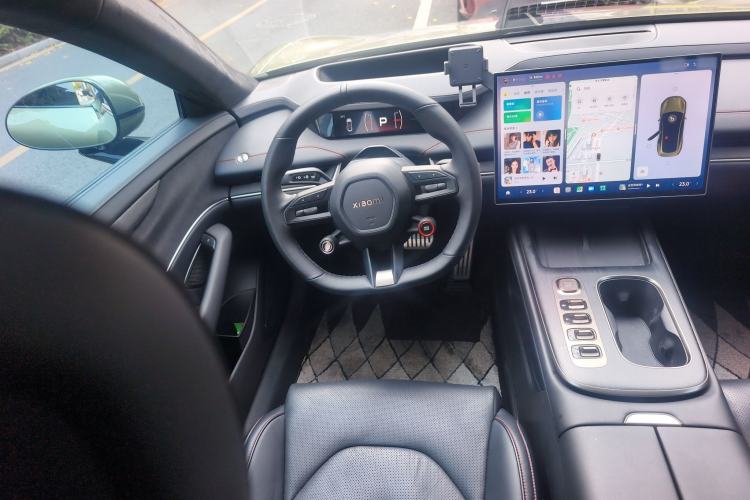Used Xiaomi Auto SU7 2024 Four-Wheel Drive Ultra-Long Range Advanced Intelligent Driving Max Edition Steering Wheel