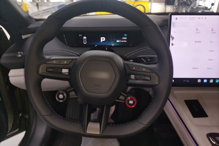Used Xiaomi Auto SU7 2024 Rear-Drive Ultra-Long Range Advanced Pro-Level Intelligent Driving Version Steering Wheel