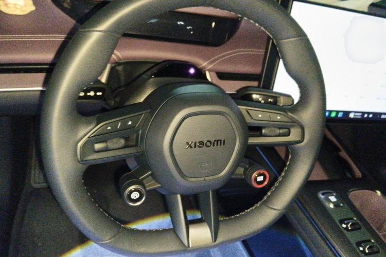 Used Xiaomi Auto SU7 2024 Rear-Drive Long-Range Intelligent Driving Version Steering Wheel