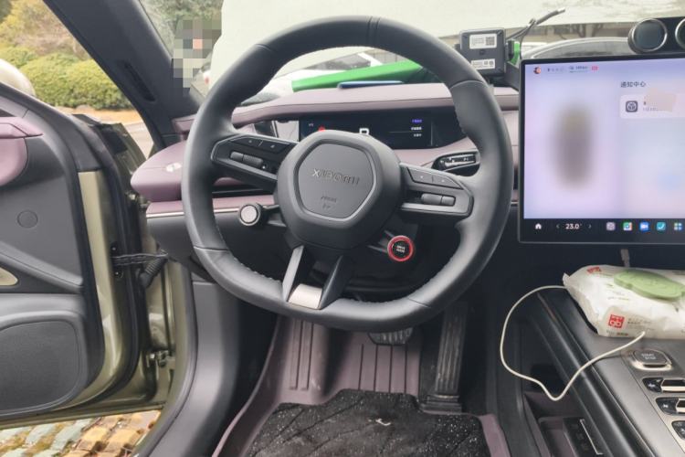 Used Xiaomi Auto SU7 2024 Rear-Drive Ultra-Long Range Advanced Pro-Level Intelligent Driving Version Steering Wheel