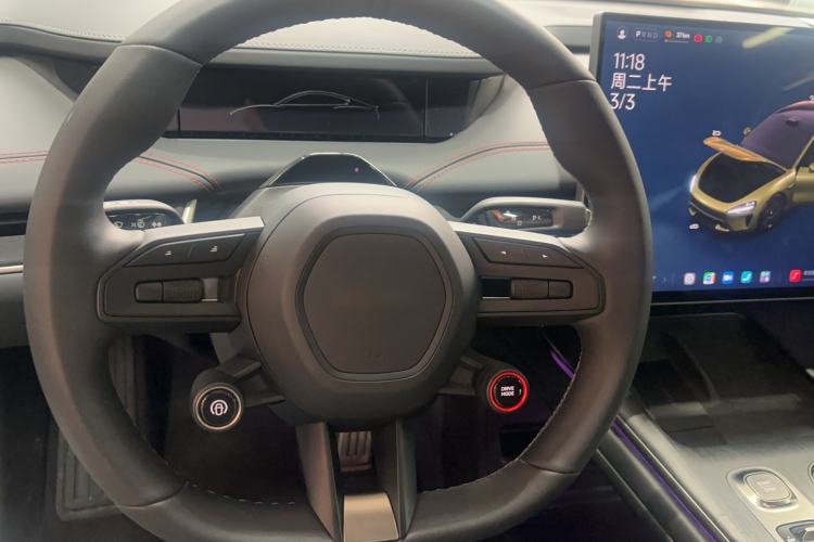 Used Xiaomi Auto SU7 2024 Four-Wheel Drive Ultra-Long Range Advanced Intelligent Driving Max Edition Steering Wheel