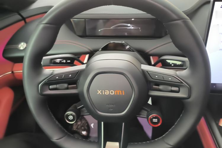 Used Xiaomi Auto SU7 2024 Four-Wheel Drive Ultra-Long Range Advanced Intelligent Driving Max Edition Steering Wheel