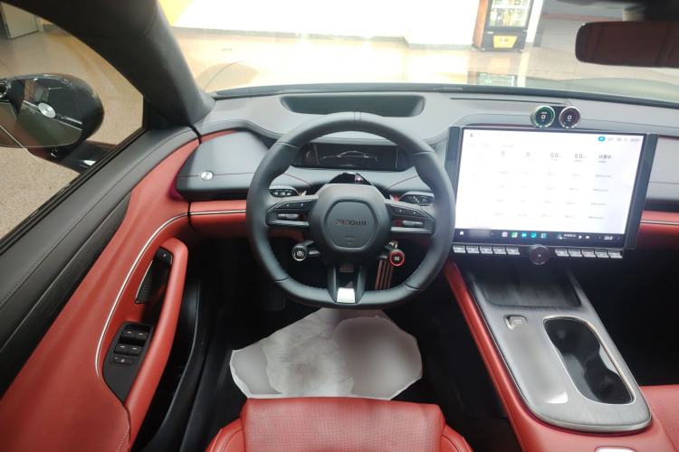 Used Xiaomi Auto SU7 2024 Four-Wheel Drive Ultra-Long Range Advanced Intelligent Driving Max Edition Steering Wheel
