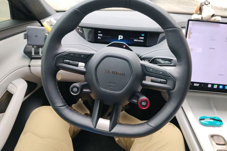Used Xiaomi Auto SU7 2024 Rear-Drive Ultra-Long Range Advanced Pro-Level Intelligent Driving Version Steering Wheel