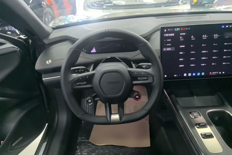 Used Xiaomi Auto SU7 2024 Rear-Drive Ultra-Long Range Advanced Pro-Level Intelligent Driving Version Steering Wheel