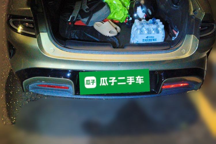 Used Xiaomi Auto SU7 2024 Four-Wheel Drive Ultra-Long Range Advanced Intelligent Driving Max Edition Trunk