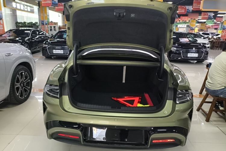 Used Xiaomi Auto SU7 2024 Rear-Drive Ultra-Long Range Advanced Pro-Level Intelligent Driving Version Trunk