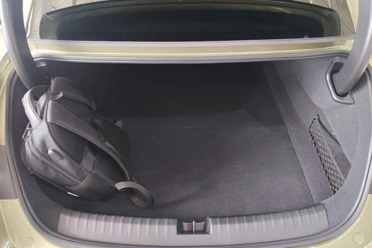 Used Xiaomi Auto SU7 2024 Rear-Drive Ultra-Long Range Advanced Pro-Level Intelligent Driving Version Trunk
