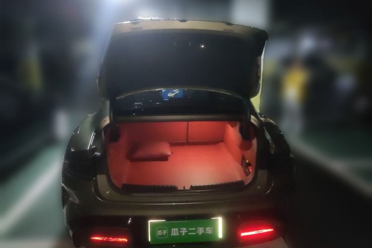 Used Xiaomi Auto SU7 2024 Rear-Drive Long-Range Intelligent Driving Version Trunk