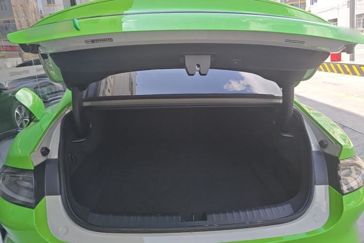 Used Xiaomi Auto SU7 2024 Rear-Drive Long-Range Intelligent Driving Version Trunk
