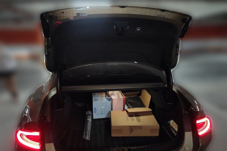 Used Xiaomi Auto SU7 2024 Rear-Drive Ultra-Long Range Advanced Pro-Level Intelligent Driving Version Trunk