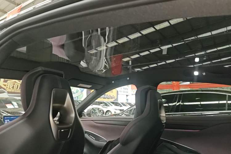 Used Xiaomi Auto SU7 2024 Rear-Drive Long-Range Intelligent Driving Version Headliner