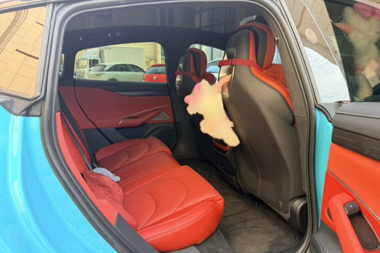Used Xiaomi Auto SU7 2024 Four-Wheel Drive Ultra-Long Range Advanced Intelligent Driving Max Edition Interior 3