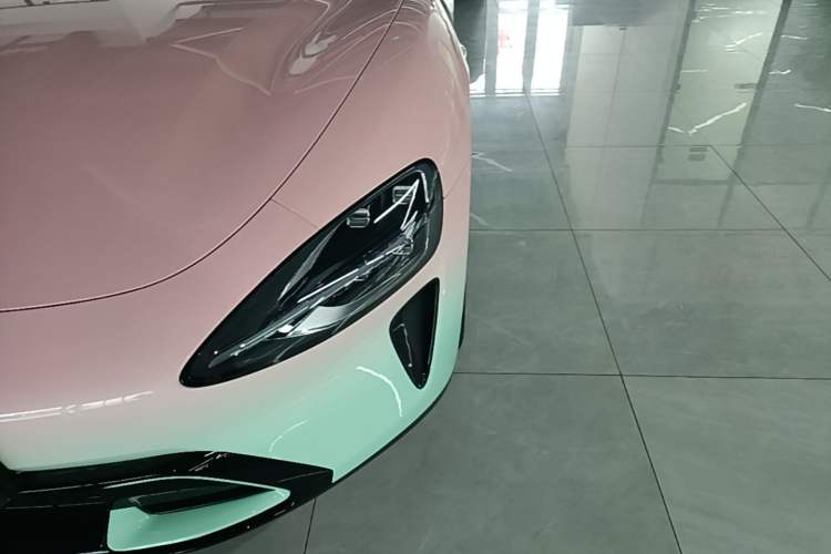 Used Xiaomi Auto SU7 2024 Rear-Drive Ultra-Long Range Advanced Pro-Level Intelligent Driving Version Left Front Headlight