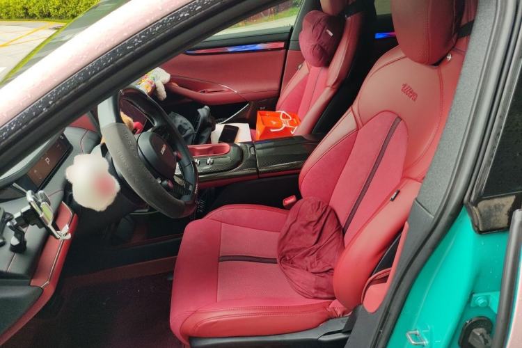 Used Xiaomi Auto SU7 2024 Rear-Drive Long-Range Intelligent Driving Version Left Front Seat