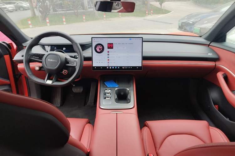 Used Xiaomi Auto SU7 2024 Rear-Drive Ultra-Long Range Advanced Pro-Level Intelligent Driving Version Center Console