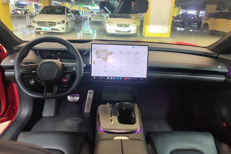 Used Xiaomi Auto SU7 2024 Four-Wheel Drive Ultra-Long Range Advanced Intelligent Driving Max Edition Center Console