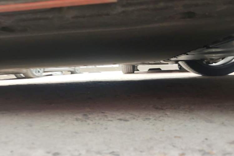 Used Xiaomi Auto SU7 2024 Rear-Drive Ultra-Long Range Advanced Pro-Level Intelligent Driving Version Chassis Rear Left