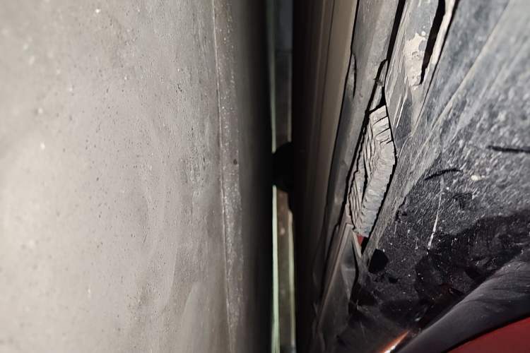 Used Xiaomi Auto SU7 2024 Rear-Drive Long-Range Intelligent Driving Version Chassis Rear Right