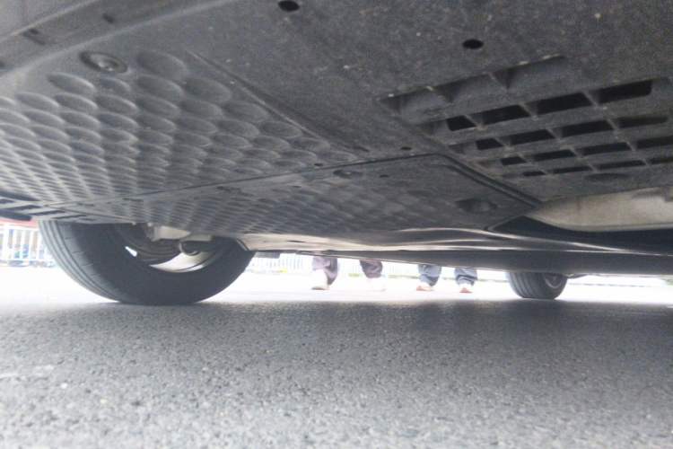 Used Xiaomi Auto SU7 2024 Four-Wheel Drive Ultra-Long Range Advanced Intelligent Driving Max Edition Chassis Rear Right