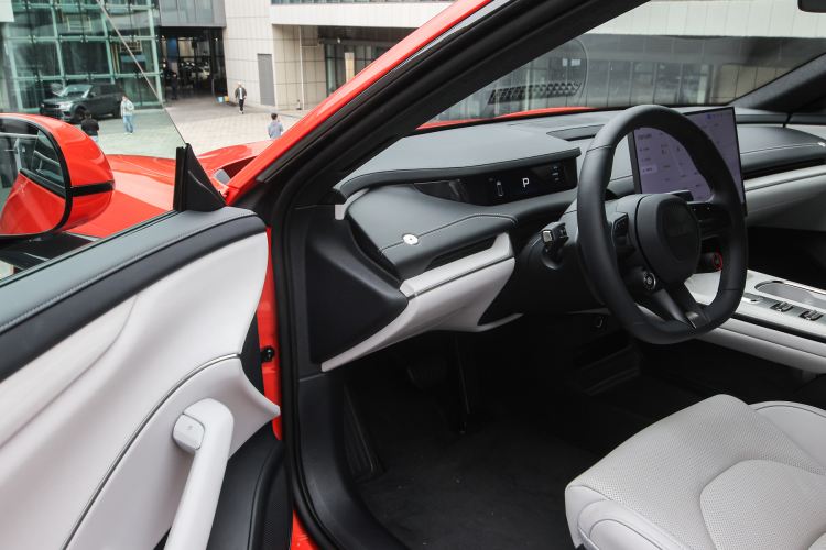 Used Xiaomi Auto SU7 2024 Rear-Drive Long-Range Intelligent Driving Version Driver Seat