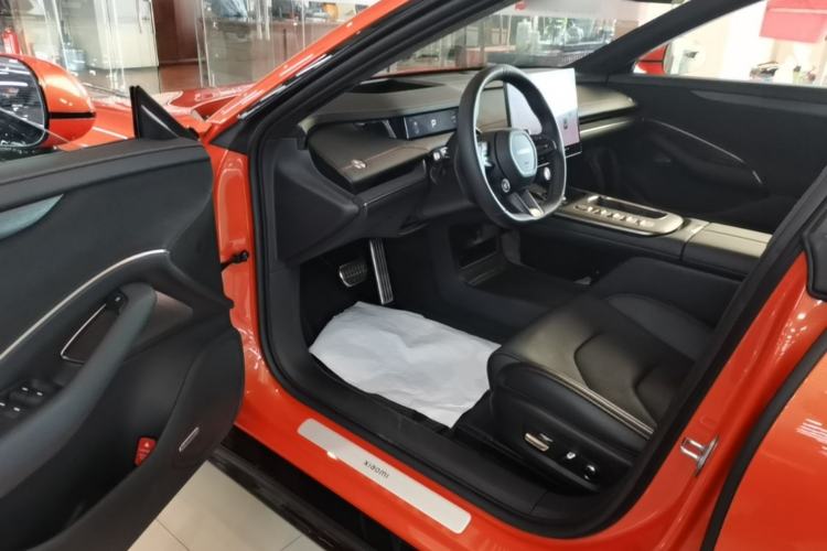 Used Xiaomi Auto SU7 2024 Four-Wheel Drive Ultra-Long Range Advanced Intelligent Driving Max Edition Driver Seat