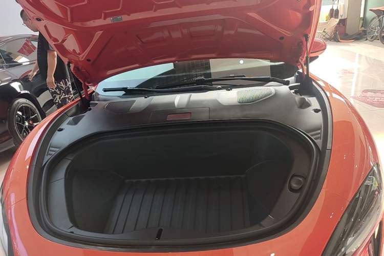 Used Xiaomi Auto SU7 2024 Rear-Drive Long-Range Intelligent Driving Version Engine Bay
