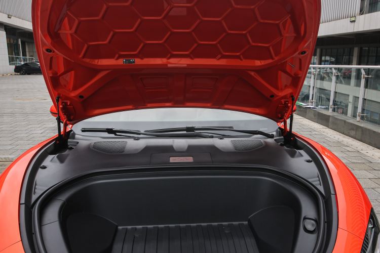 Used Xiaomi Auto SU7 2024 Rear-Drive Long-Range Intelligent Driving Version Engine Bay