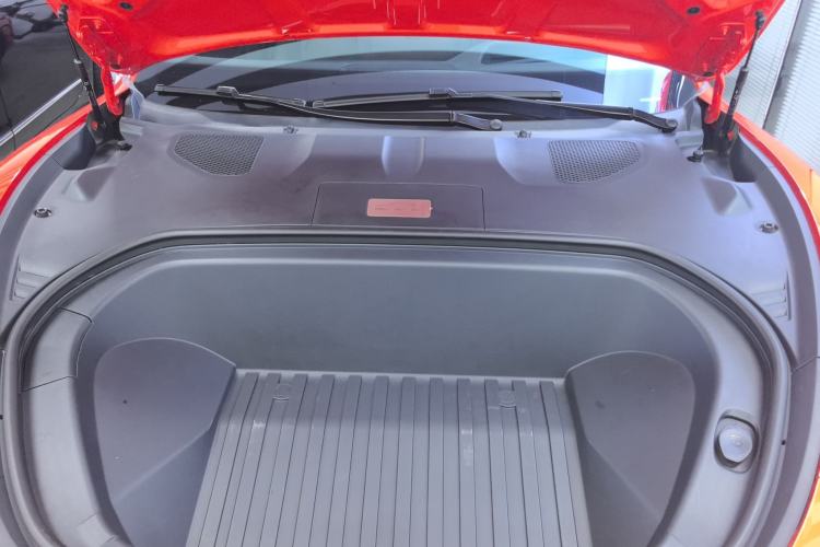 Used Xiaomi Auto SU7 2024 Four-Wheel Drive Ultra-Long Range Advanced Intelligent Driving Max Edition Engine Bay