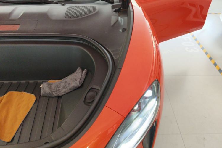 Used Xiaomi Auto SU7 2024 Four-Wheel Drive Ultra-Long Range Advanced Intelligent Driving Max Edition Engine Bay Left