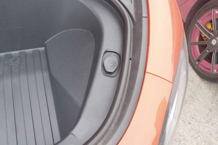 Used Xiaomi Auto SU7 2024 Rear-Drive Ultra-Long Range Advanced Pro-Level Intelligent Driving Version Engine Bay Left