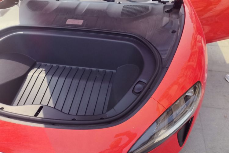 Used Xiaomi Auto SU7 2024 Four-Wheel-Drive Max Founder's Edition Engine Bay Left