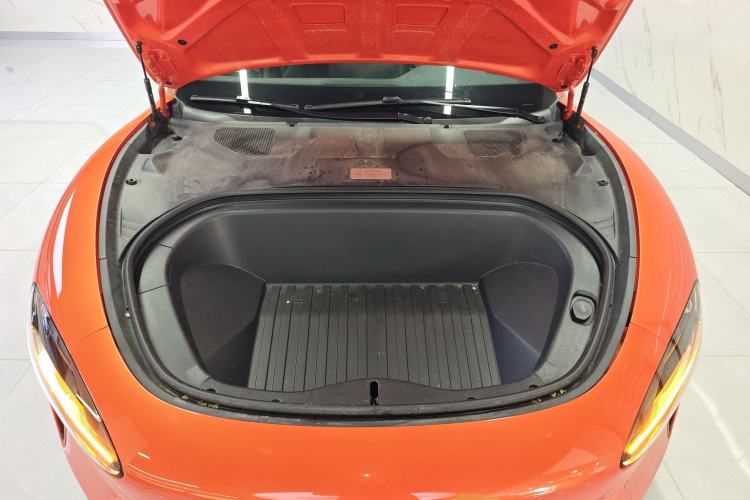 Used Xiaomi Auto SU7 2024 Rear-Drive Ultra-Long Range Advanced Pro-Level Intelligent Driving Version Engine Bay