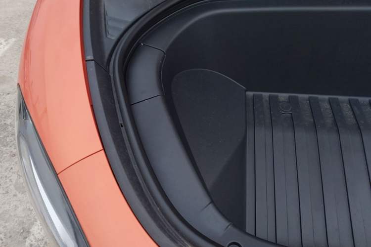 Used Xiaomi Auto SU7 2024 Rear-Drive Ultra-Long Range Advanced Pro-Level Intelligent Driving Version Engine Bay Right