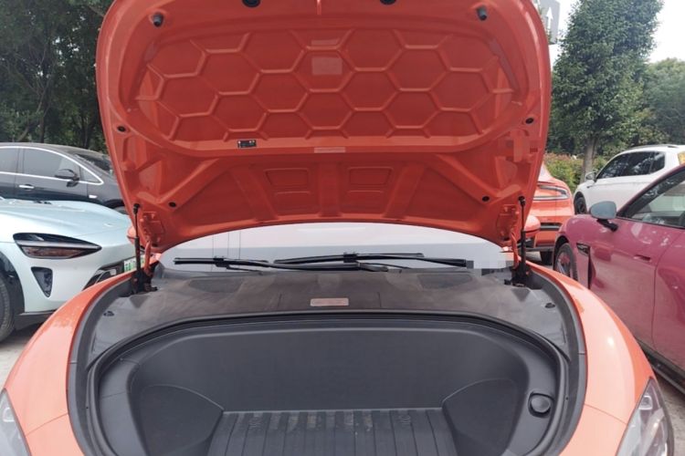Used Xiaomi Auto SU7 2024 Rear-Drive Ultra-Long Range Advanced Pro-Level Intelligent Driving Version Engine Bay