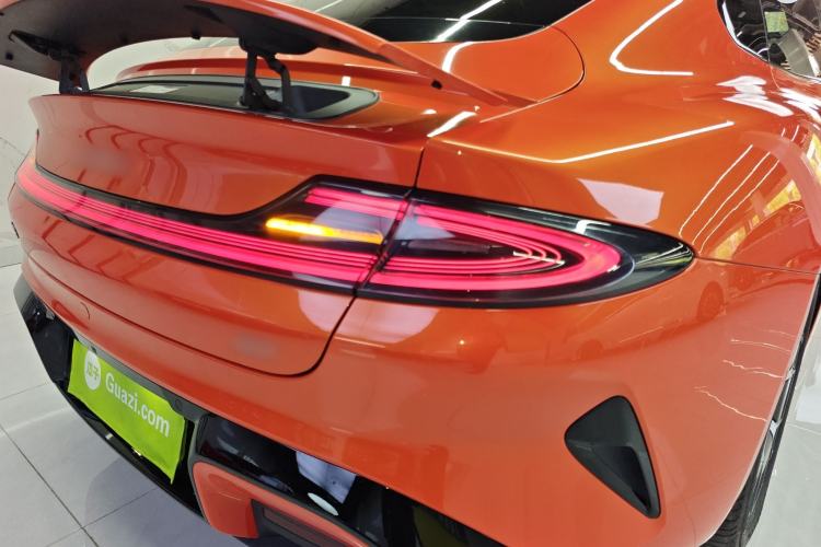 Used Xiaomi Auto SU7 2024 Rear-Drive Ultra-Long Range Advanced Pro-Level Intelligent Driving Version Exterior 3