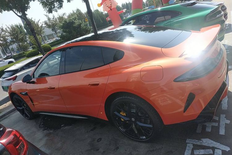 Used Xiaomi Auto SU7 2024 Four-Wheel Drive Ultra-Long Range Advanced Intelligent Driving Max Edition Exterior 3