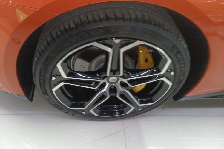 Used Xiaomi Auto SU7 2024 Rear-Drive Ultra-Long Range Advanced Pro-Level Intelligent Driving Version Exterior 4