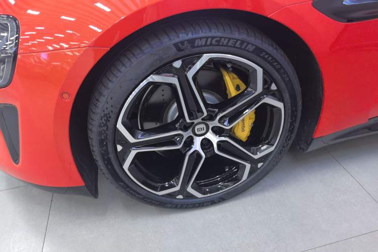 Used Xiaomi Auto SU7 2024 Four-Wheel Drive Ultra-Long Range Advanced Intelligent Driving Max Edition Exterior 4