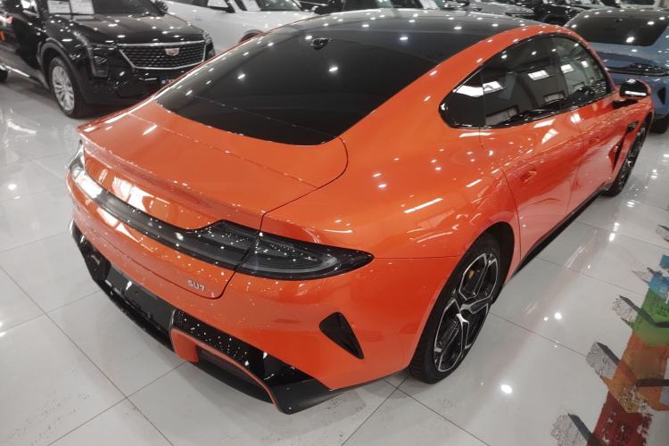 Used Xiaomi Auto SU7 2024 Rear-Drive Long-Range Intelligent Driving Version Exterior 5