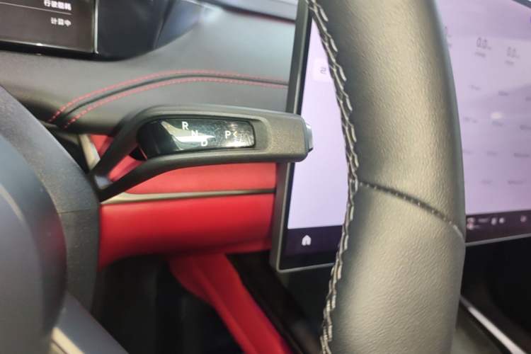 Used Xiaomi Auto SU7 2024 Rear-Drive Long-Range Intelligent Driving Version Gear Lever